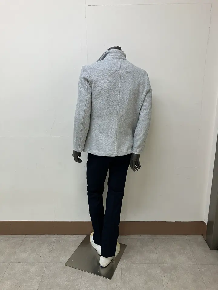 JOSEPH ABBOUD 加賀谷 コーディネート画像