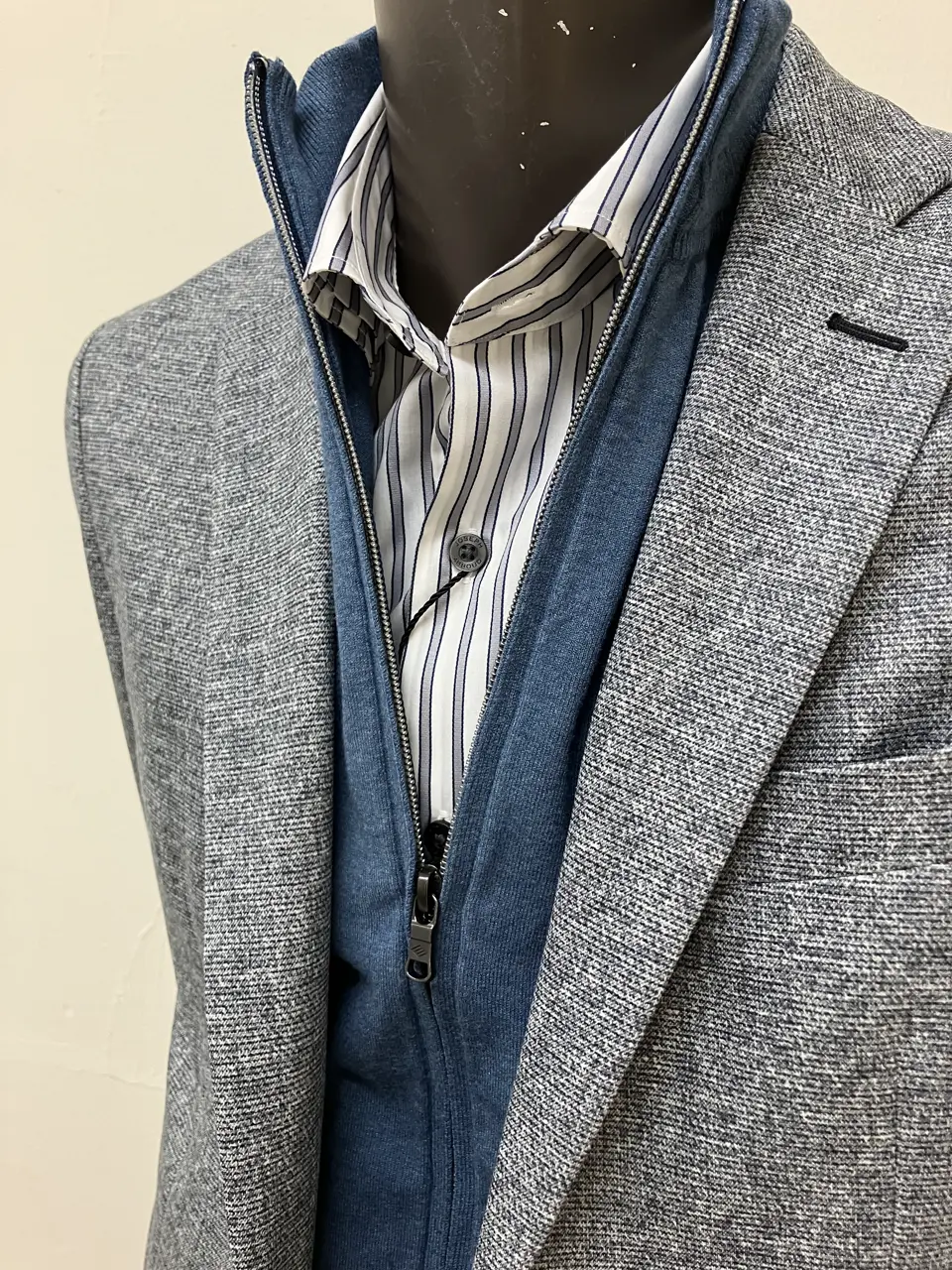 JOSEPH ABBOUD 加賀谷 コーディネート画像