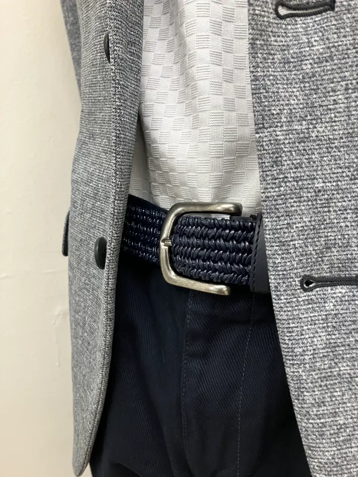JOSEPH ABBOUD 加賀谷 コーディネート画像