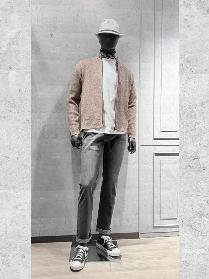 JOSEPH ABBOUD 二澤 コーディネート画像