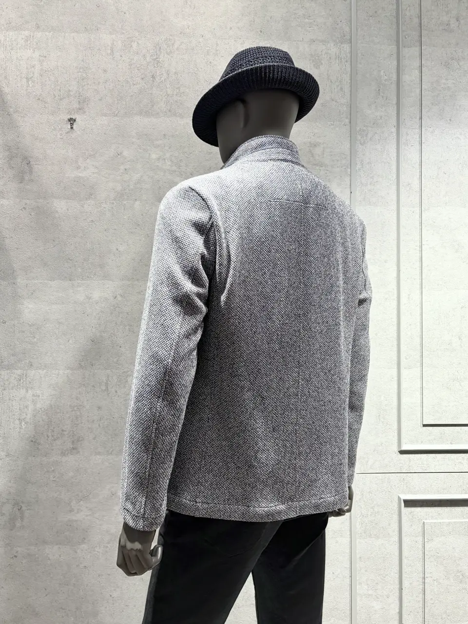 JOSEPH ABBOUD 二澤 コーディネート画像