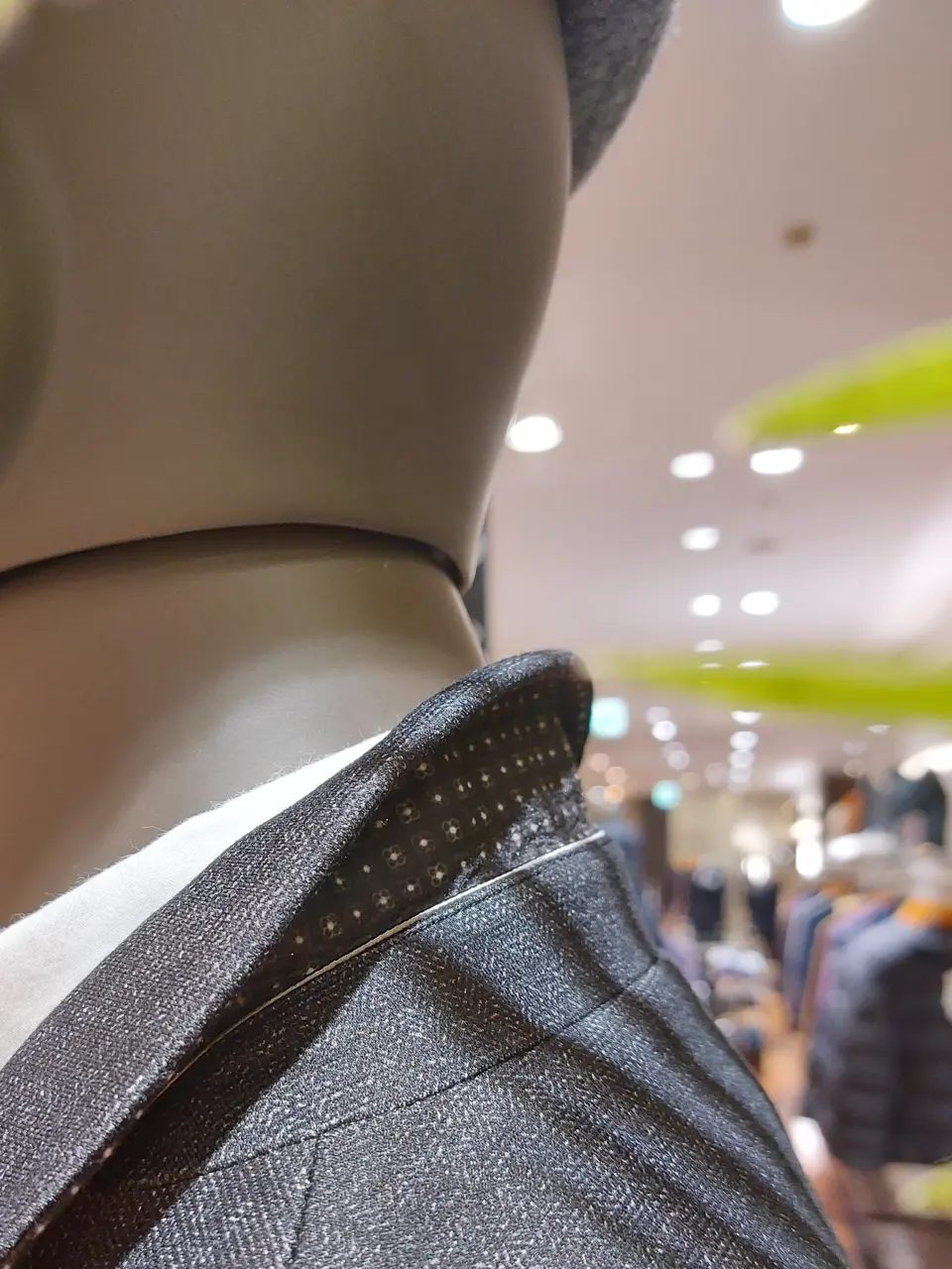 JOSEPH ABBOUD 清水 コーディネート画像