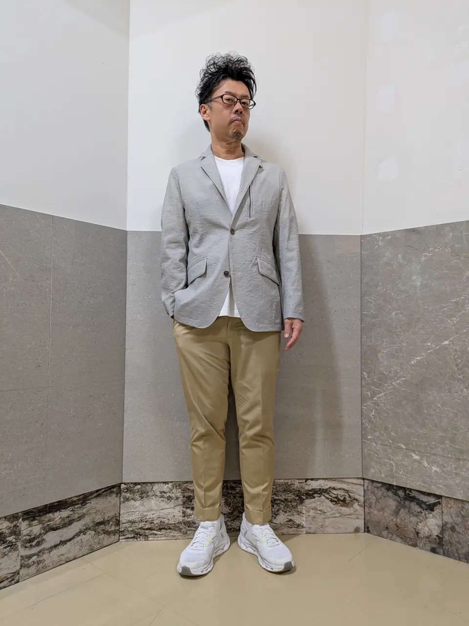 JOSEPH ABBOUD 橋場 コーディネート画像