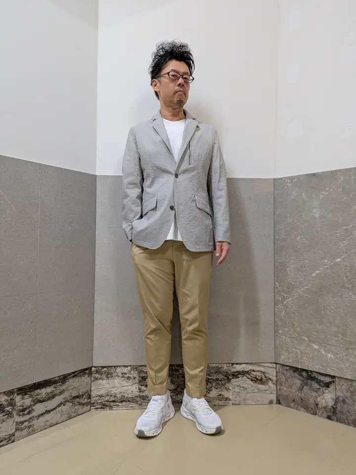 JOSEPH ABBOUD 橋場 コーディネート画像