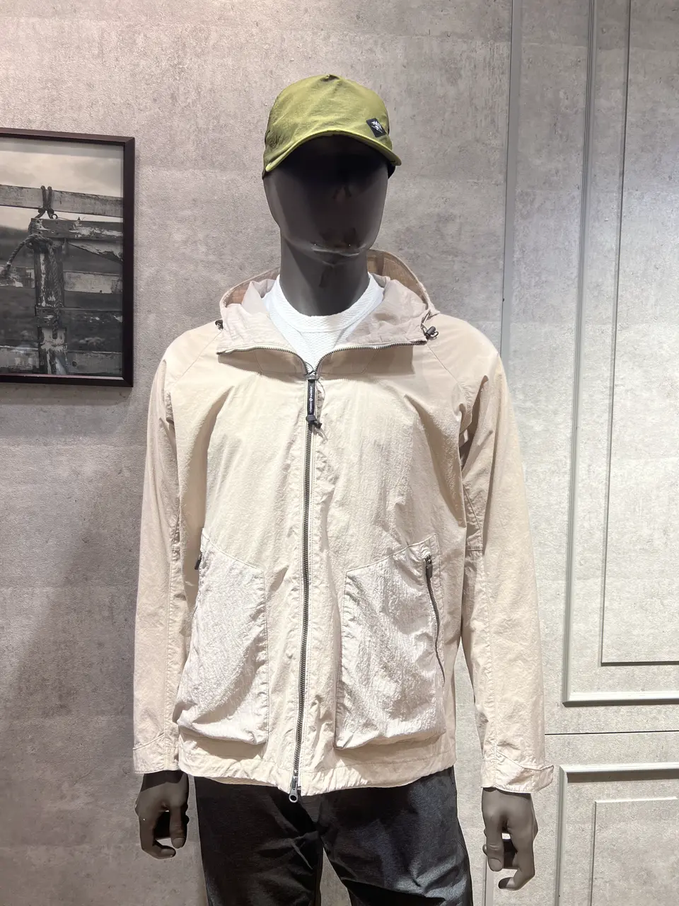 JOSEPH ABBOUD MOUNTAIN 上條 コーディネート画像