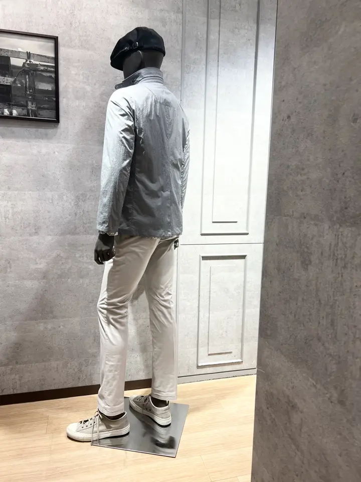 JOSEPH ABBOUD 上條 コーディネート画像