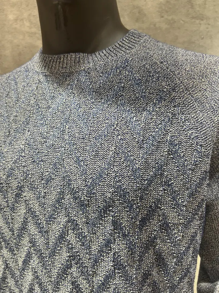 JOSEPH ABBOUD 上條 コーディネート画像