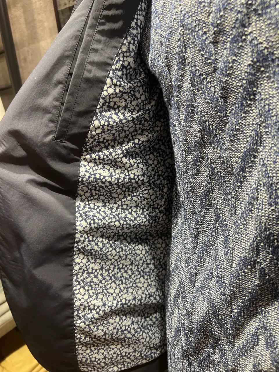 JOSEPH ABBOUD 上條 コーディネート画像