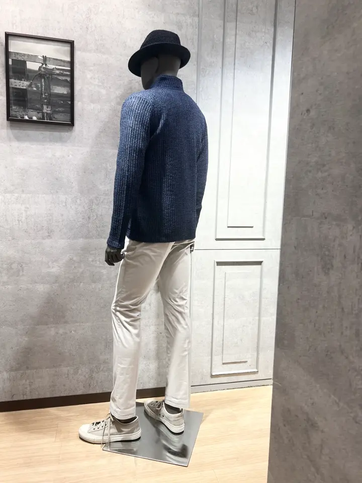 JOSEPH ABBOUD 上條 コーディネート画像