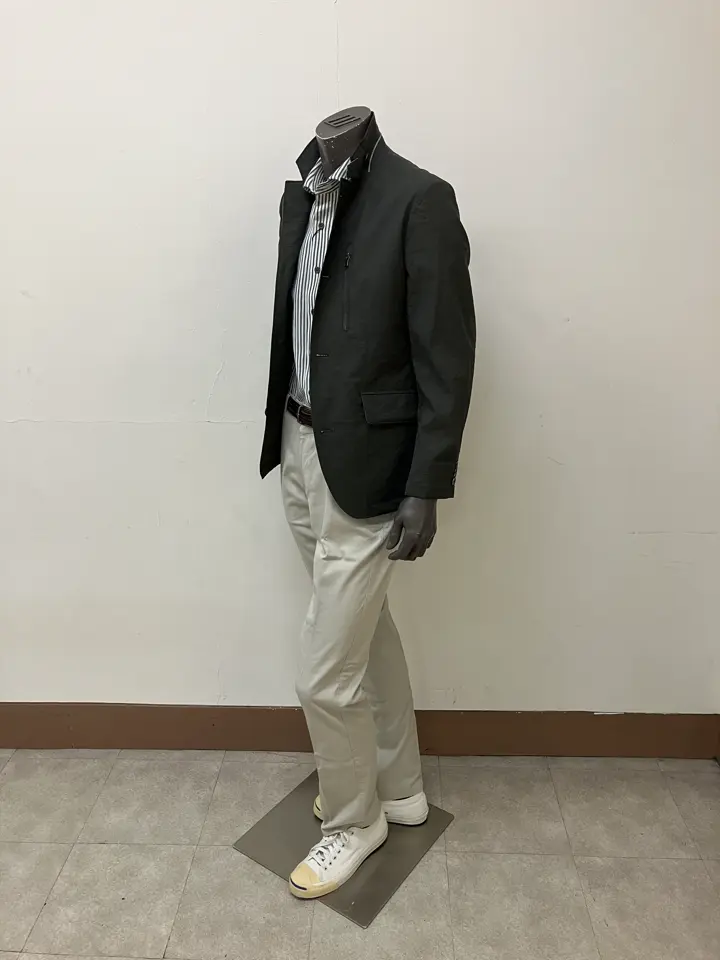 JOSEPH ABBOUD 加賀谷 コーディネート画像