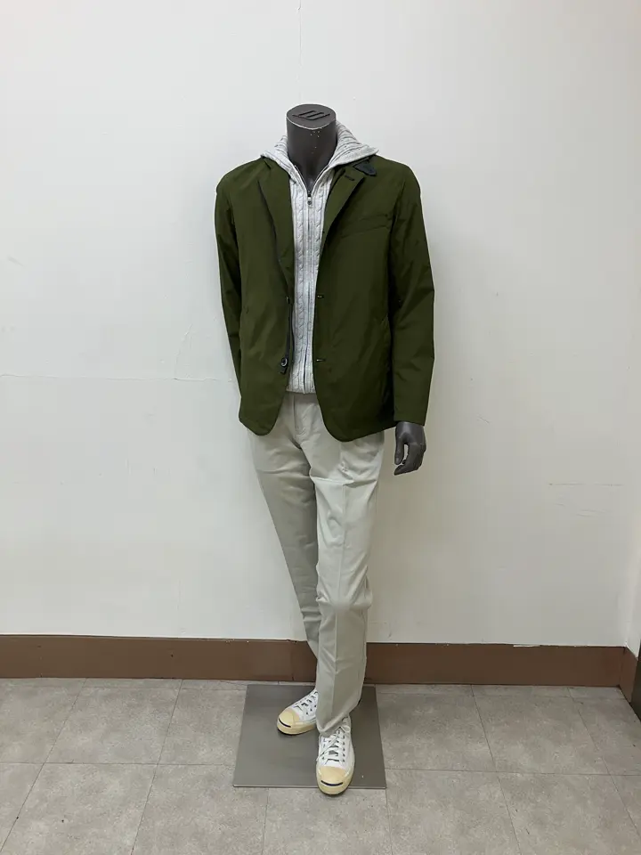 JOSEPH ABBOUD 加賀谷 コーディネート画像
