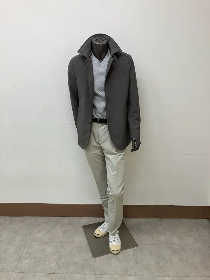 JOSEPH ABBOUD 加賀谷 コーディネート画像