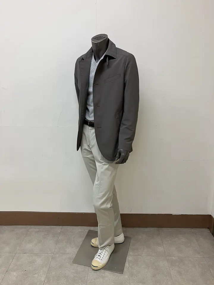 JOSEPH ABBOUD 加賀谷 コーディネート画像