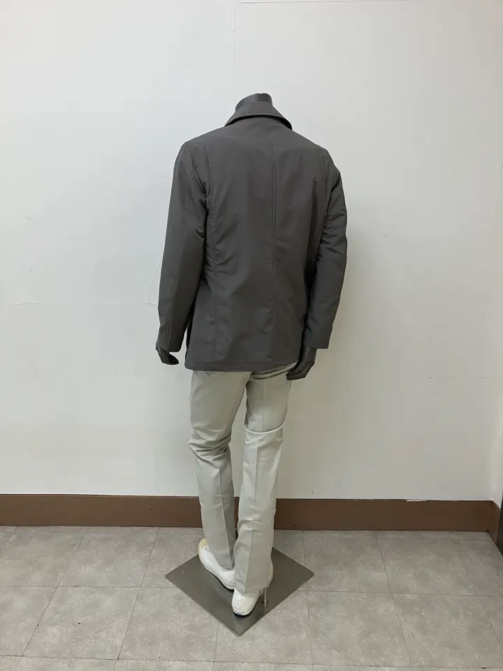 JOSEPH ABBOUD 加賀谷 コーディネート画像