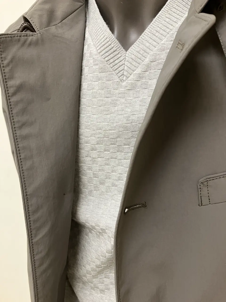 JOSEPH ABBOUD 加賀谷 コーディネート画像