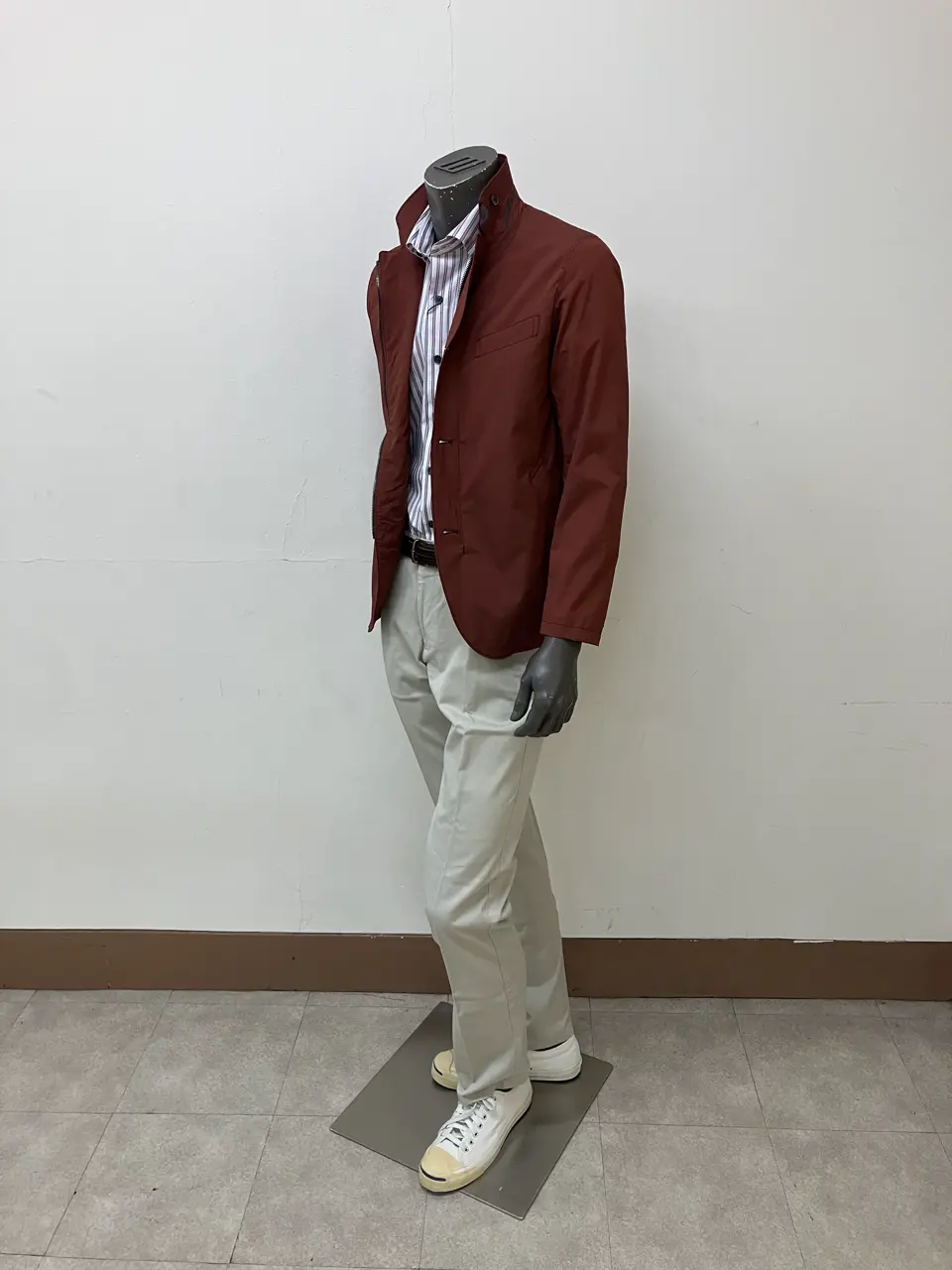 JOSEPH ABBOUD 加賀谷 コーディネート画像