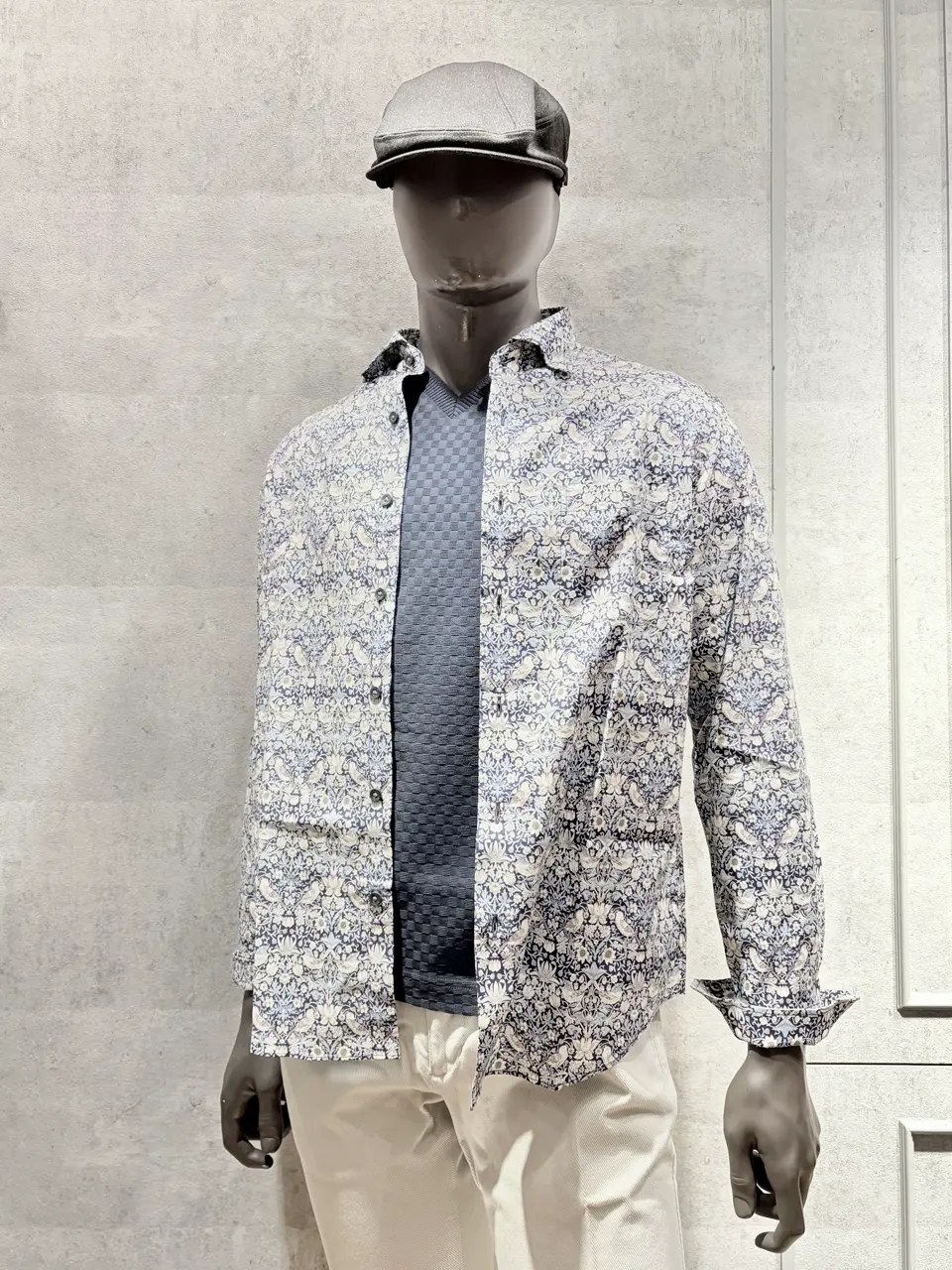 JOSEPH ABBOUD 二澤 コーディネート画像