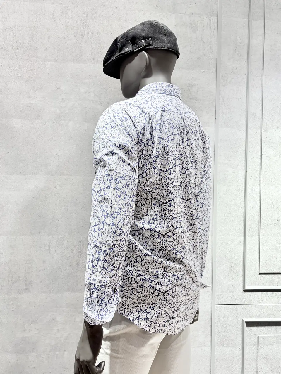 JOSEPH ABBOUD 二澤 コーディネート画像