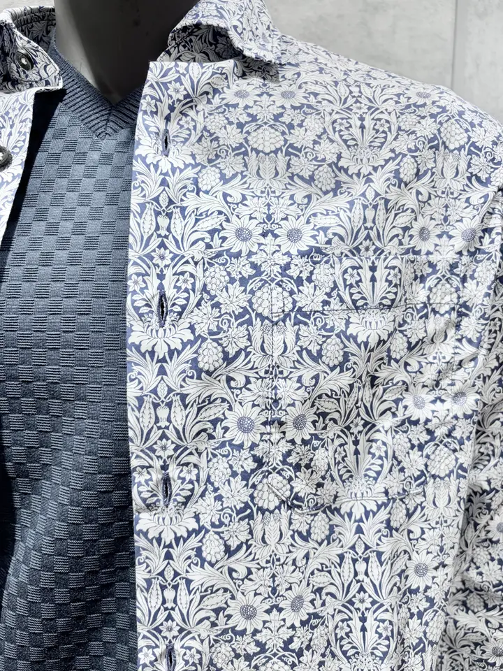 JOSEPH ABBOUD 二澤 コーディネート画像