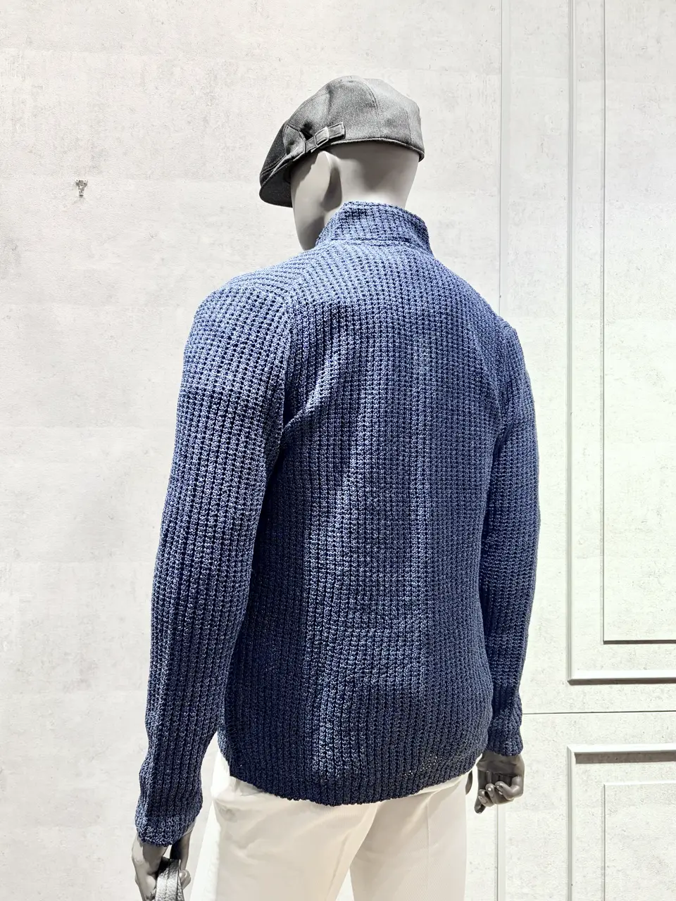 JOSEPH ABBOUD 二澤 コーディネート画像