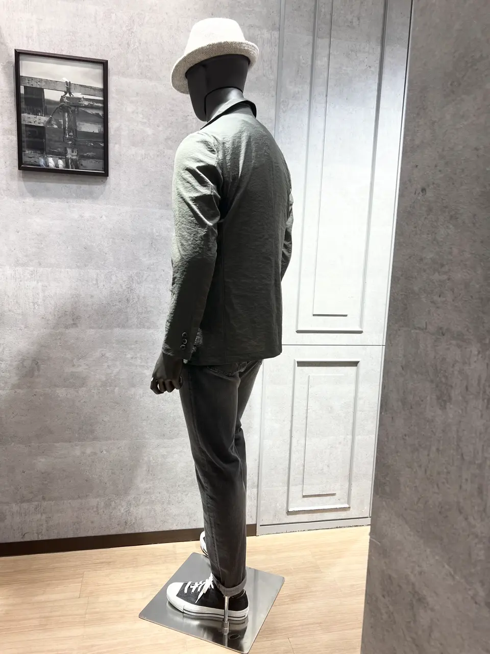 JOSEPH ABBOUD 上條 コーディネート画像