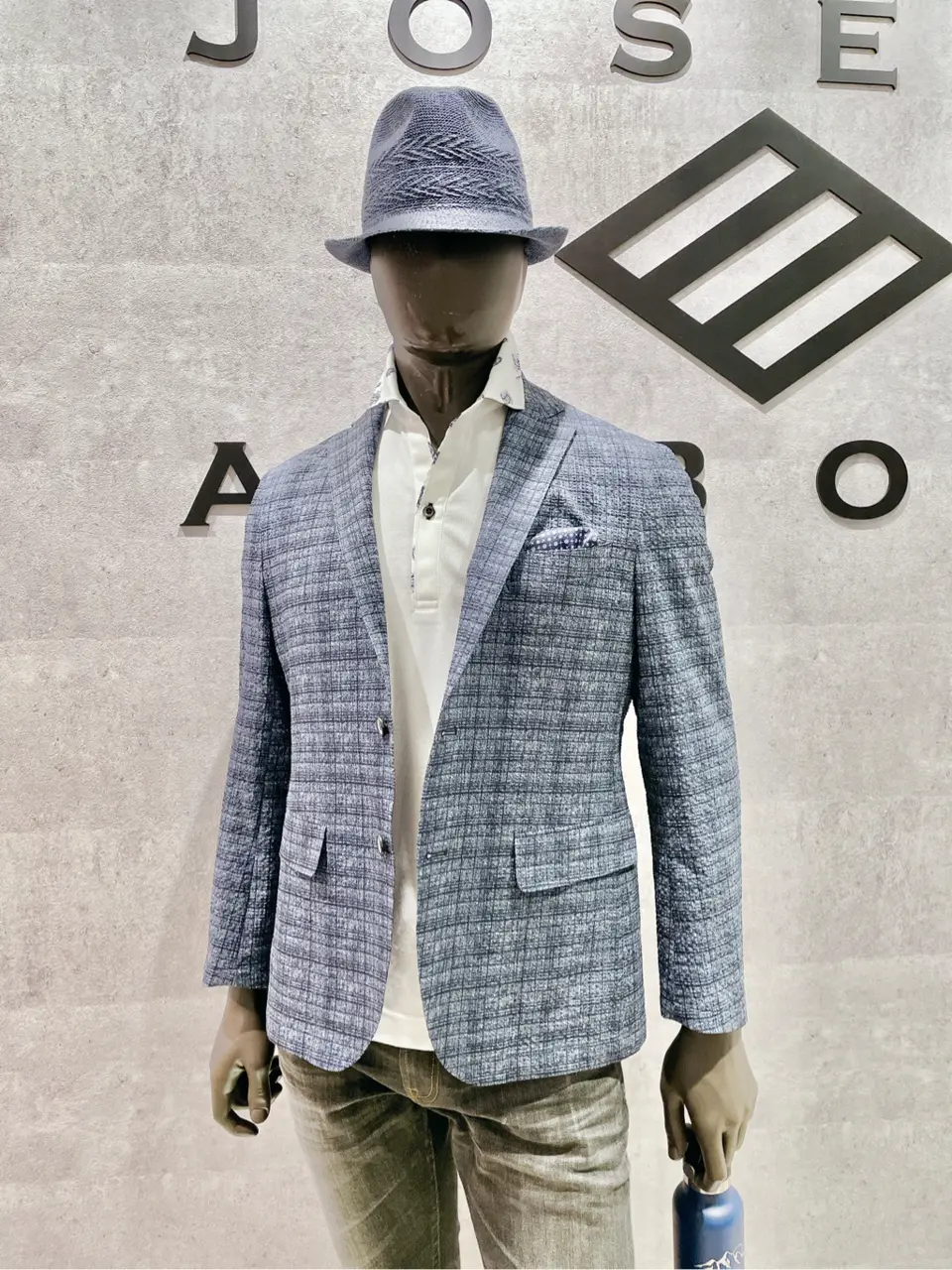 JOSEPH ABBOUD 二澤 コーディネート画像