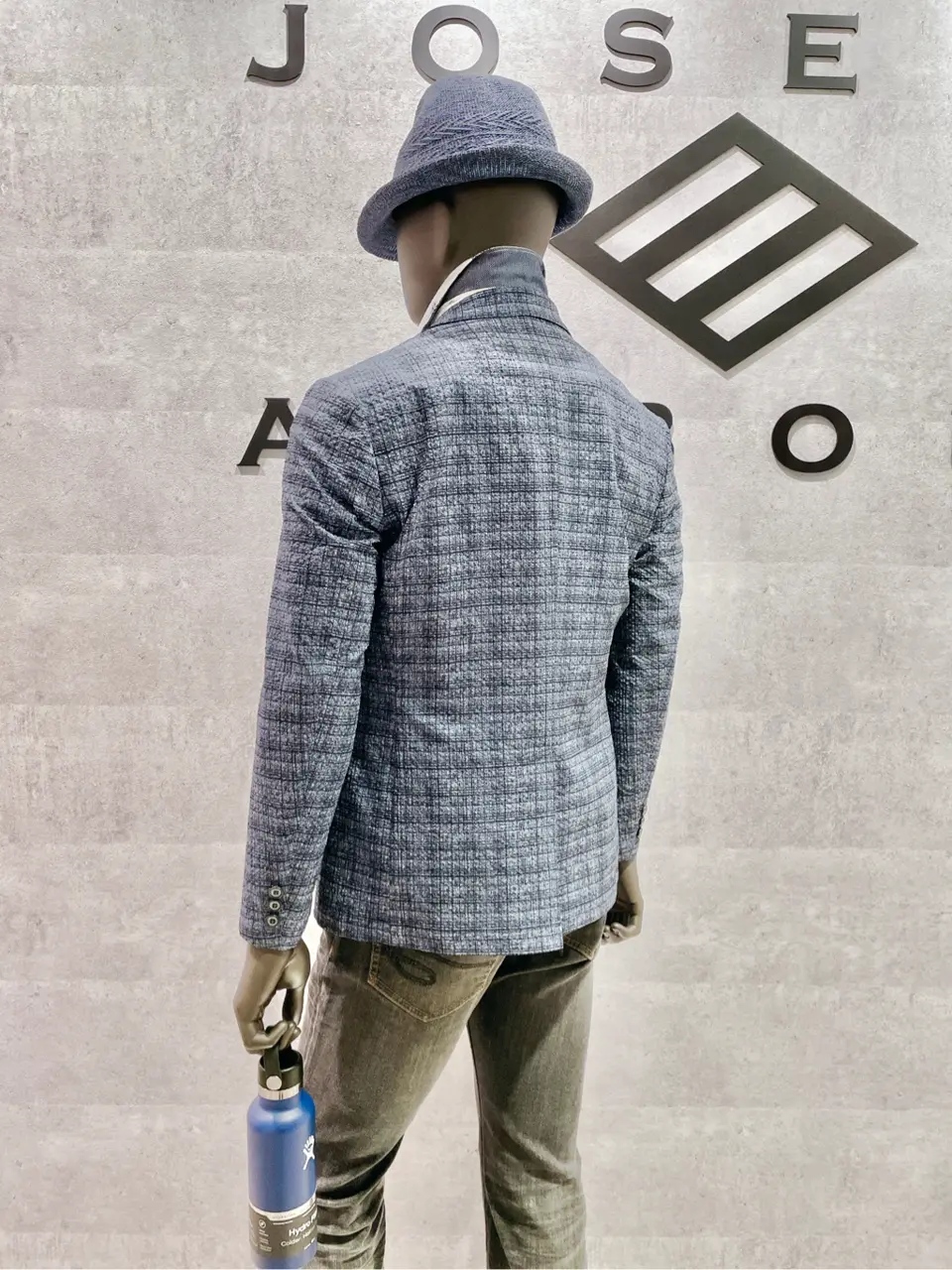 JOSEPH ABBOUD 二澤 コーディネート画像