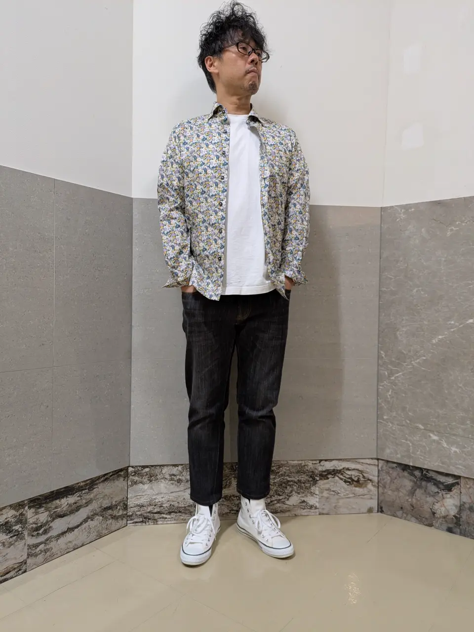 JOSEPH ABBOUD 橋場 コーディネート画像