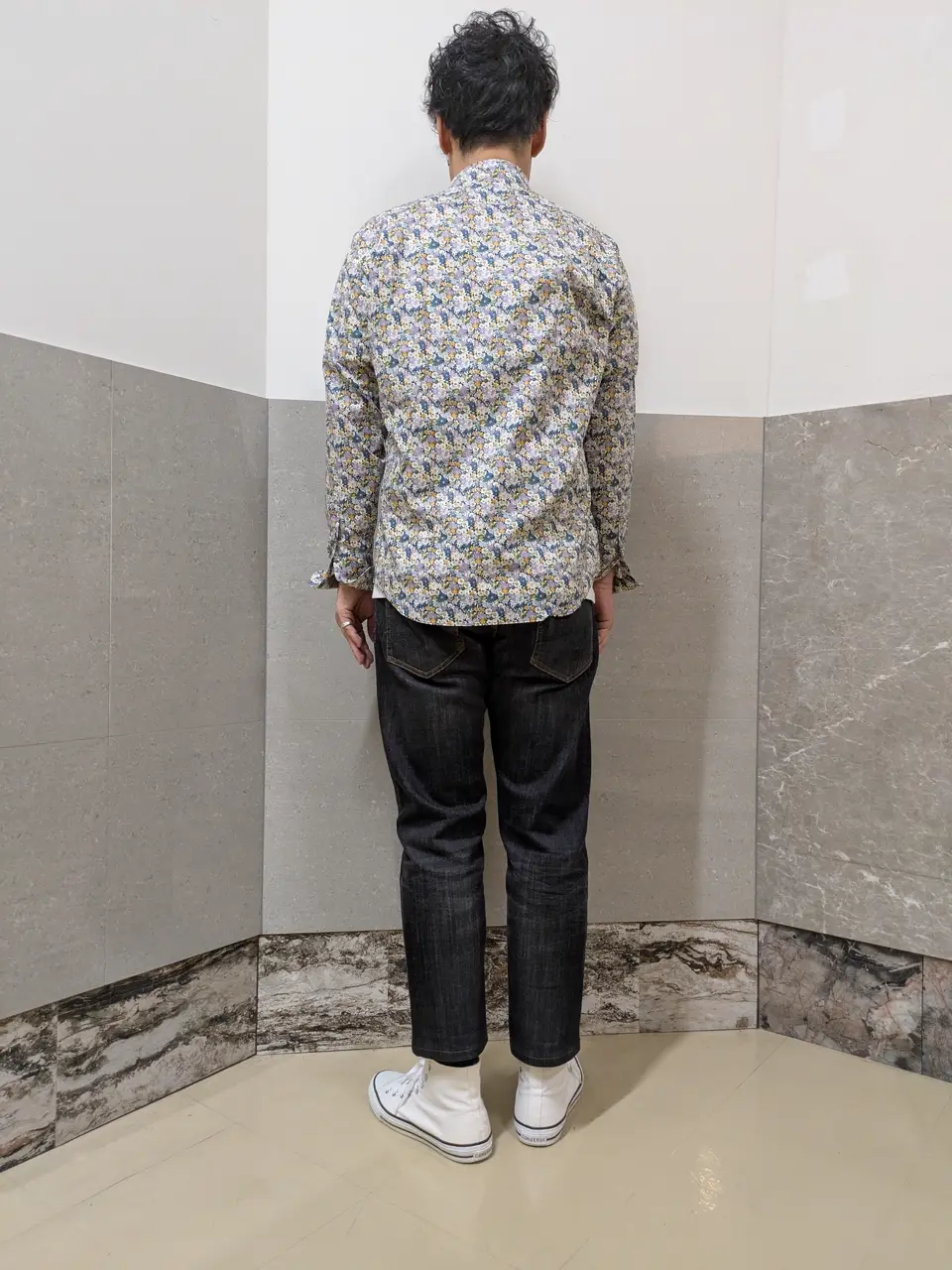 JOSEPH ABBOUD 橋場 コーディネート画像