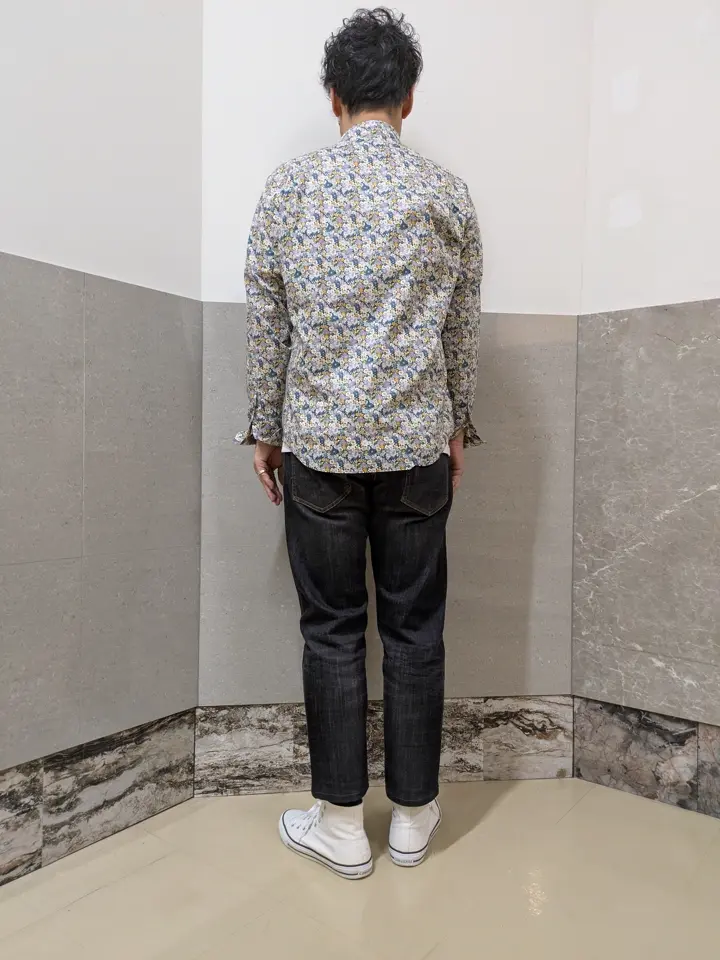 JOSEPH ABBOUD 橋場 コーディネート画像