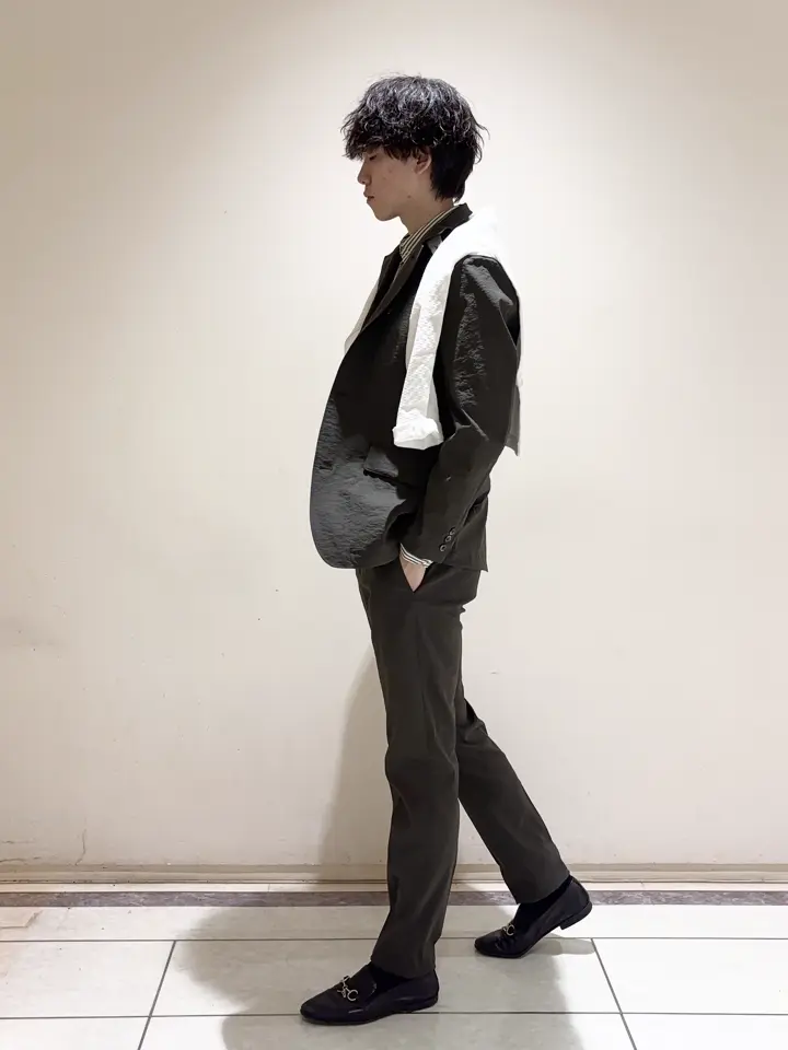 JOSEPH ABBOUD 近藤 コーディネート画像