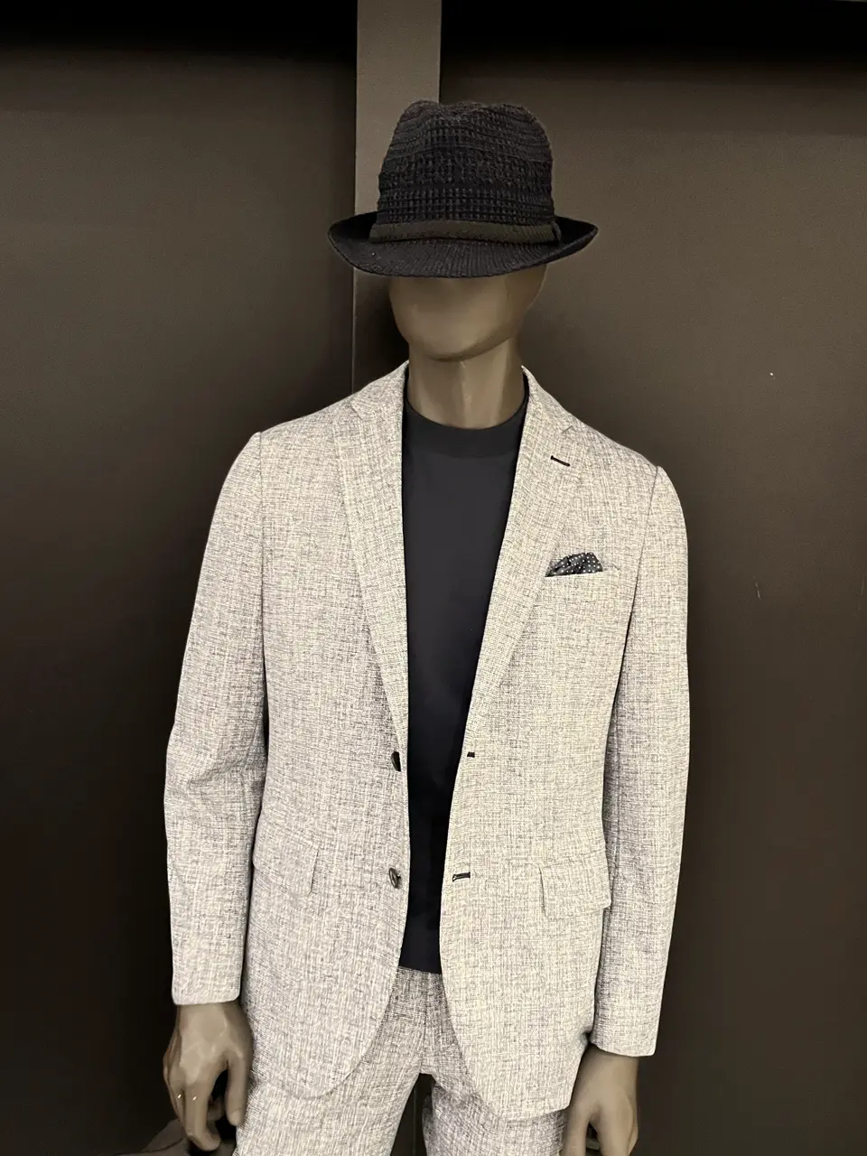 JOSEPH ABBOUD 長塚 コーディネート画像