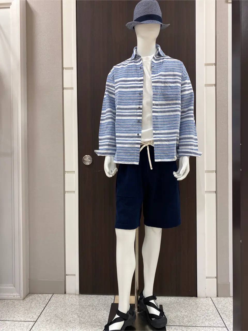 JOSEPH ABBOUD 松山 コーディネート画像