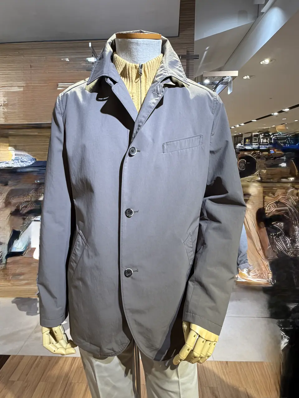 JOSEPH ABBOUD 山口 コーディネート画像