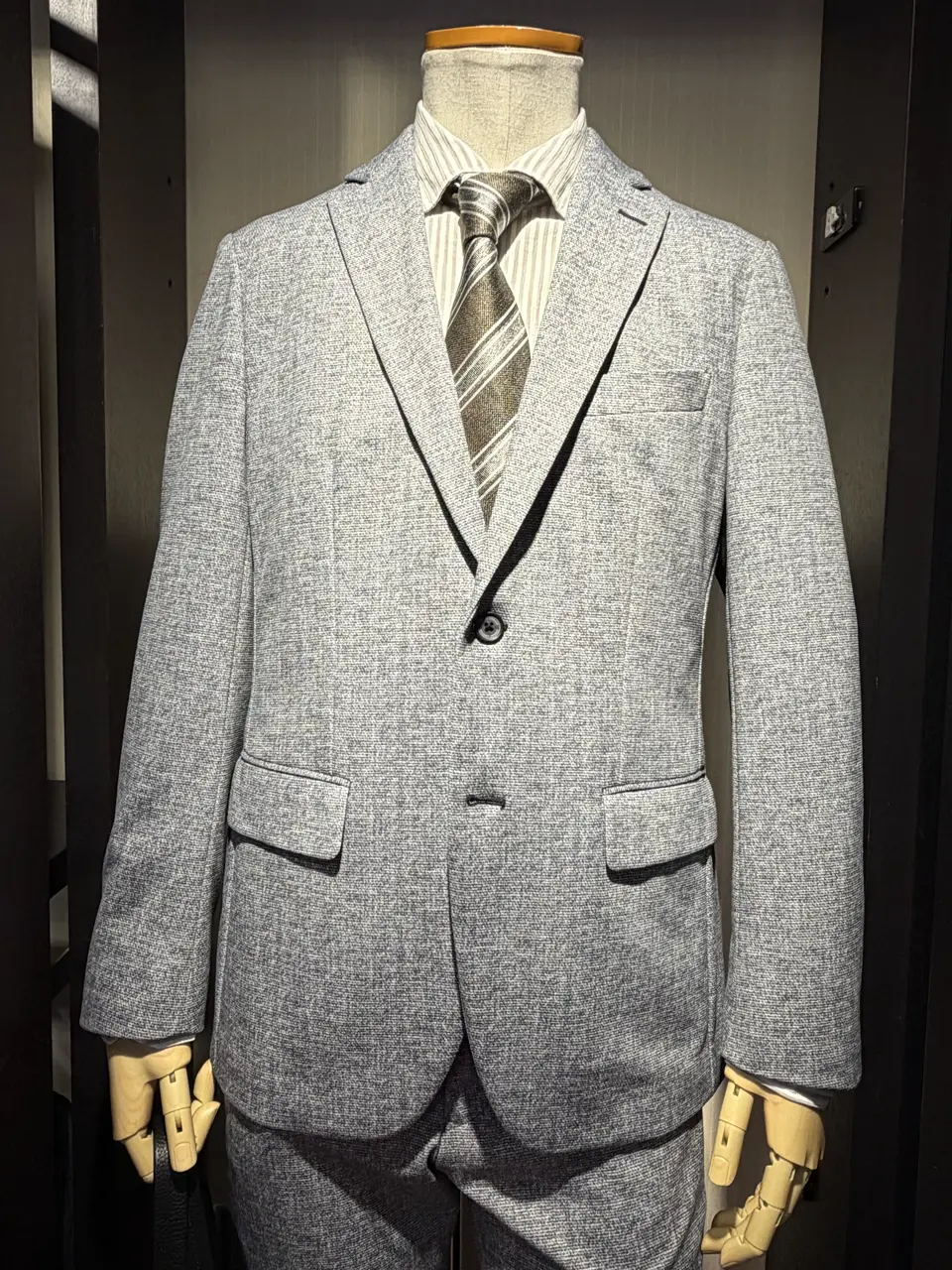 JOSEPH ABBOUD 山口 コーディネート画像
