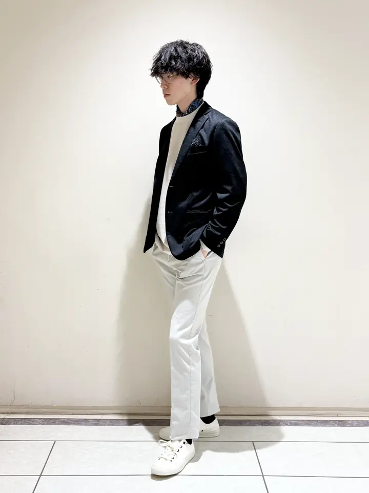 JOSEPH ABBOUD 近藤 コーディネート画像