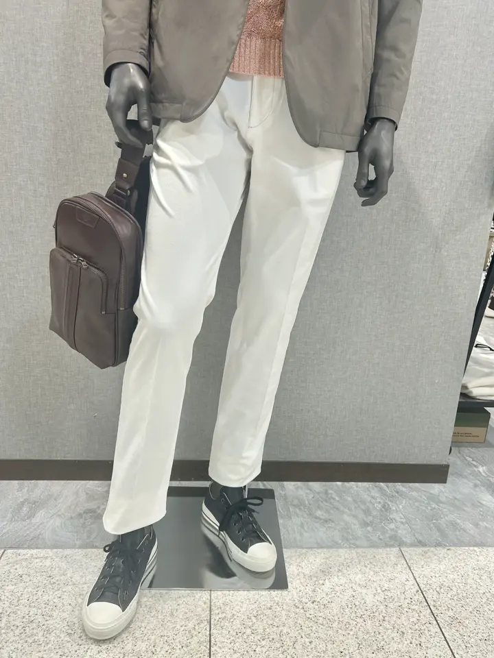 JOSEPH ABBOUD 上田 コーディネート画像