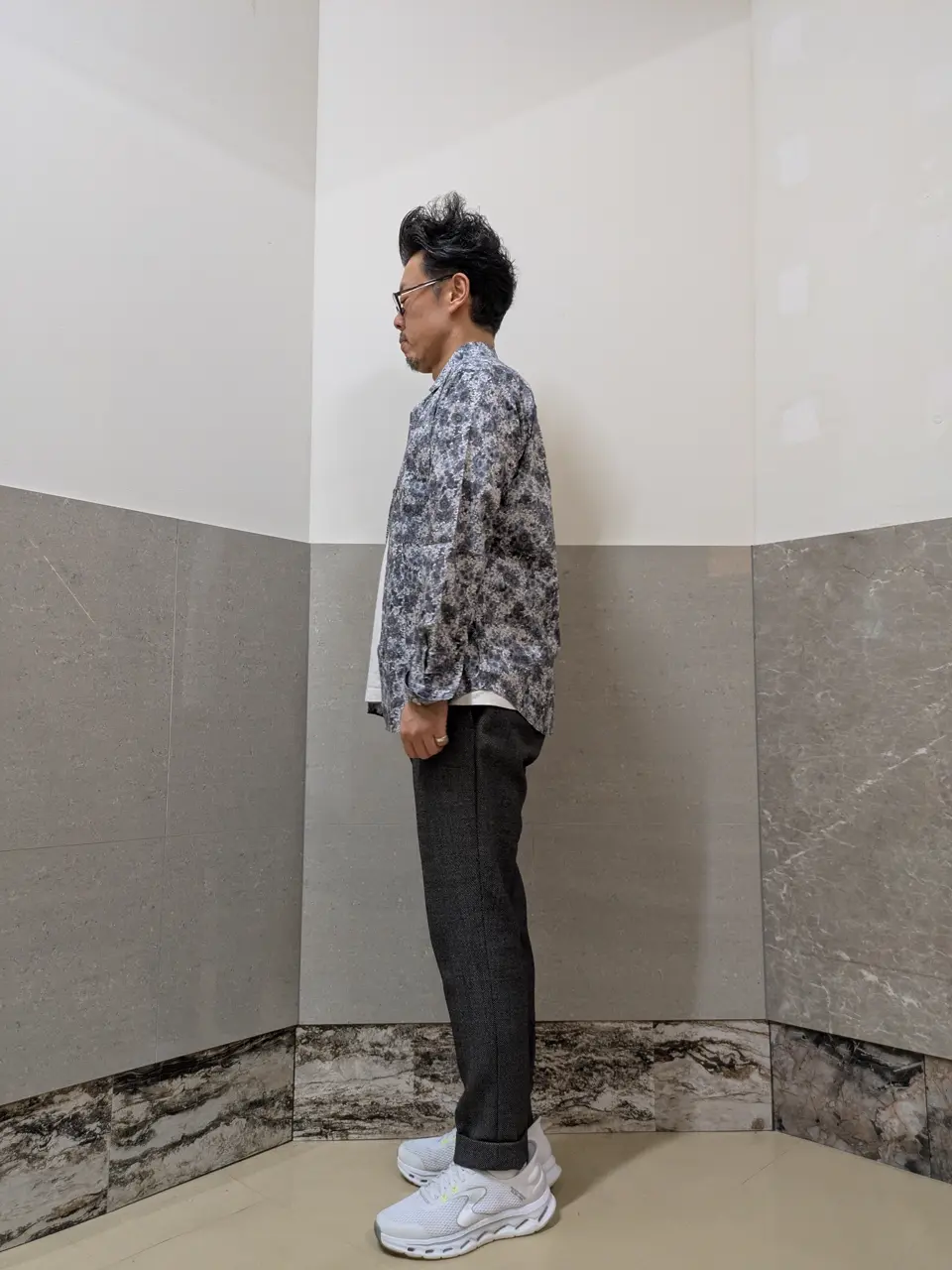 JOSEPH ABBOUD 橋場 コーディネート画像