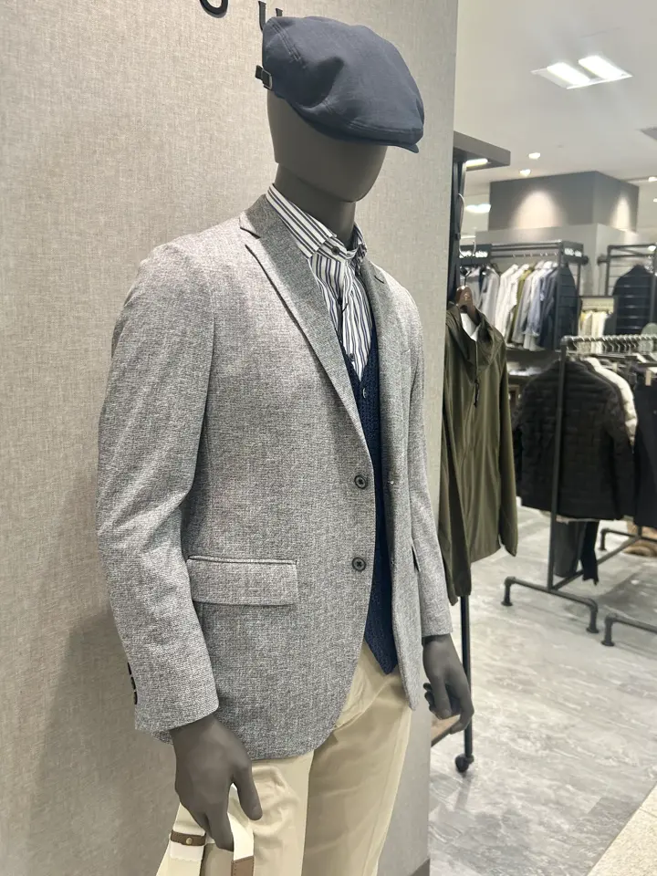 JOSEPH ABBOUD 上田 コーディネート画像