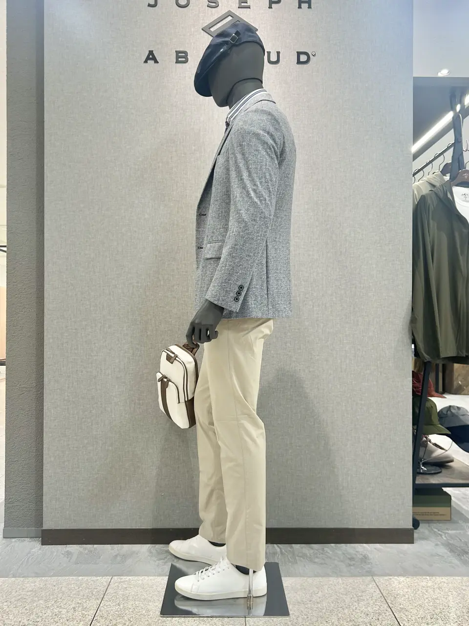 JOSEPH ABBOUD 上田 コーディネート画像