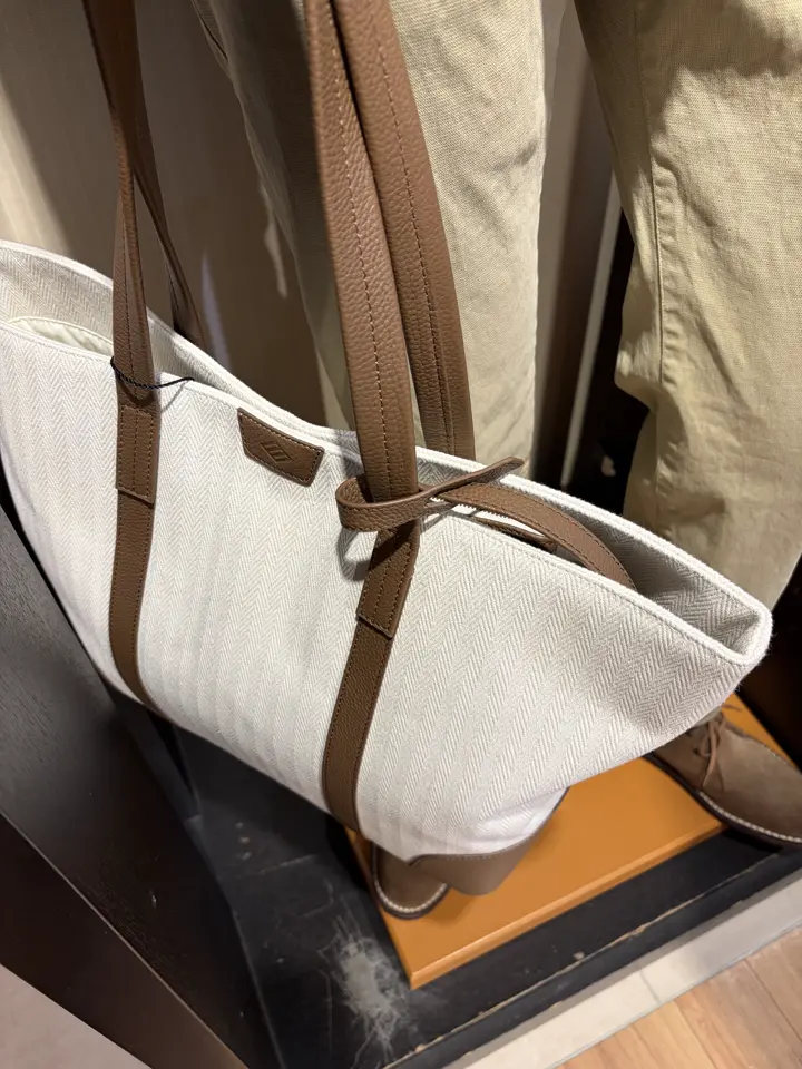 JOSEPH ABBOUD 山口 コーディネート画像