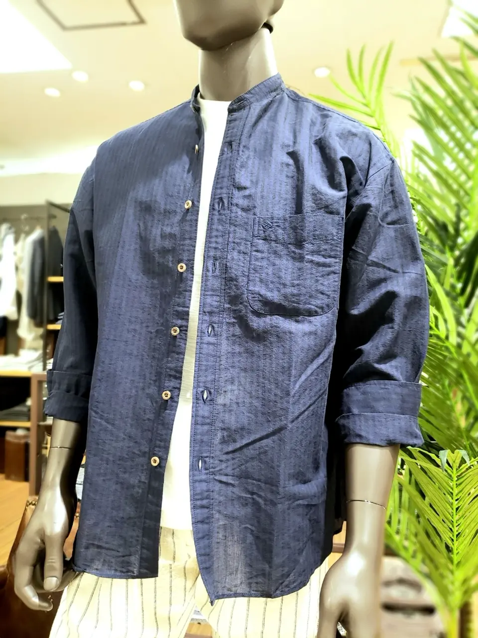 JOSEPH ABBOUD 中西 コーディネート画像