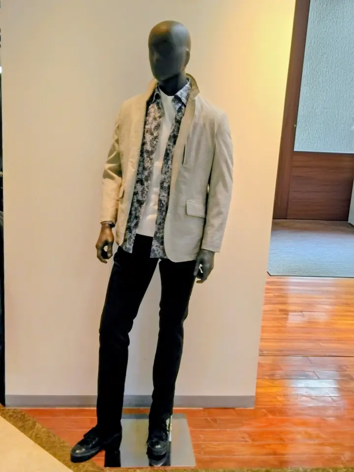 JOSEPH ABBOUD 　伊丹 コーディネート画像