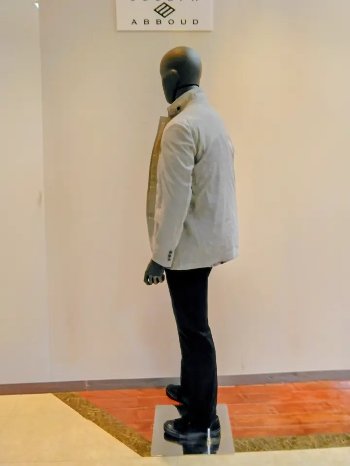 JOSEPH ABBOUD 　伊丹 コーディネート画像