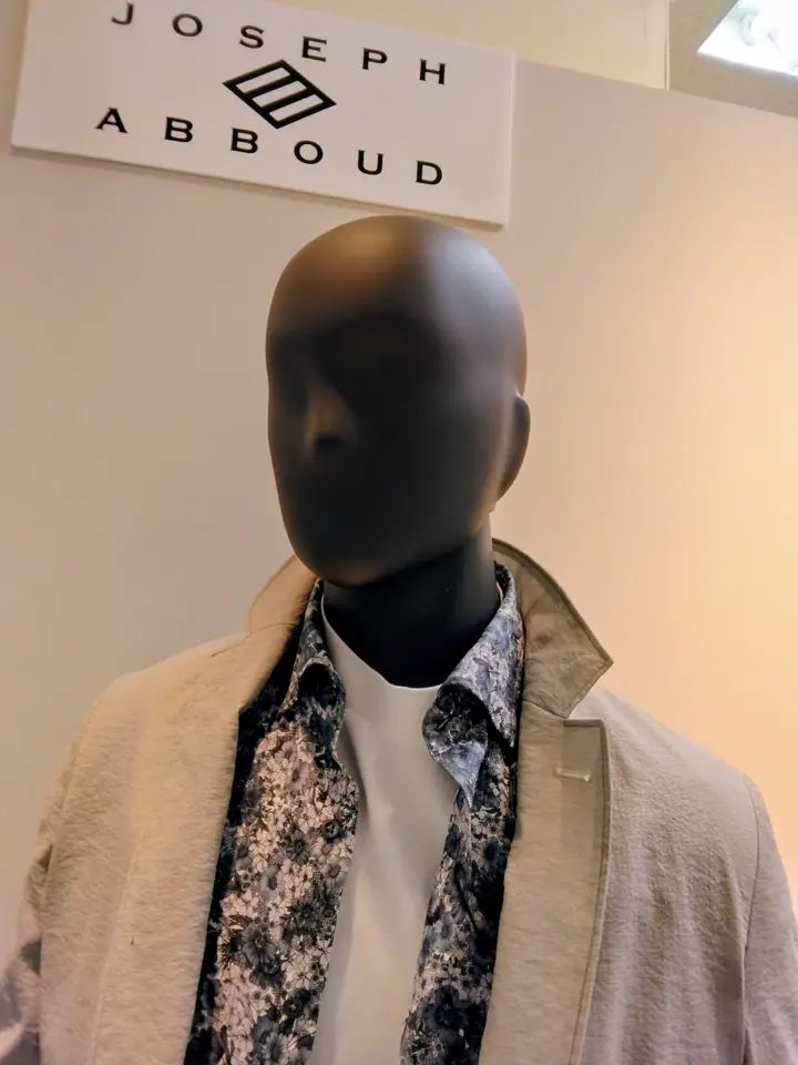 JOSEPH ABBOUD 　伊丹 コーディネート画像