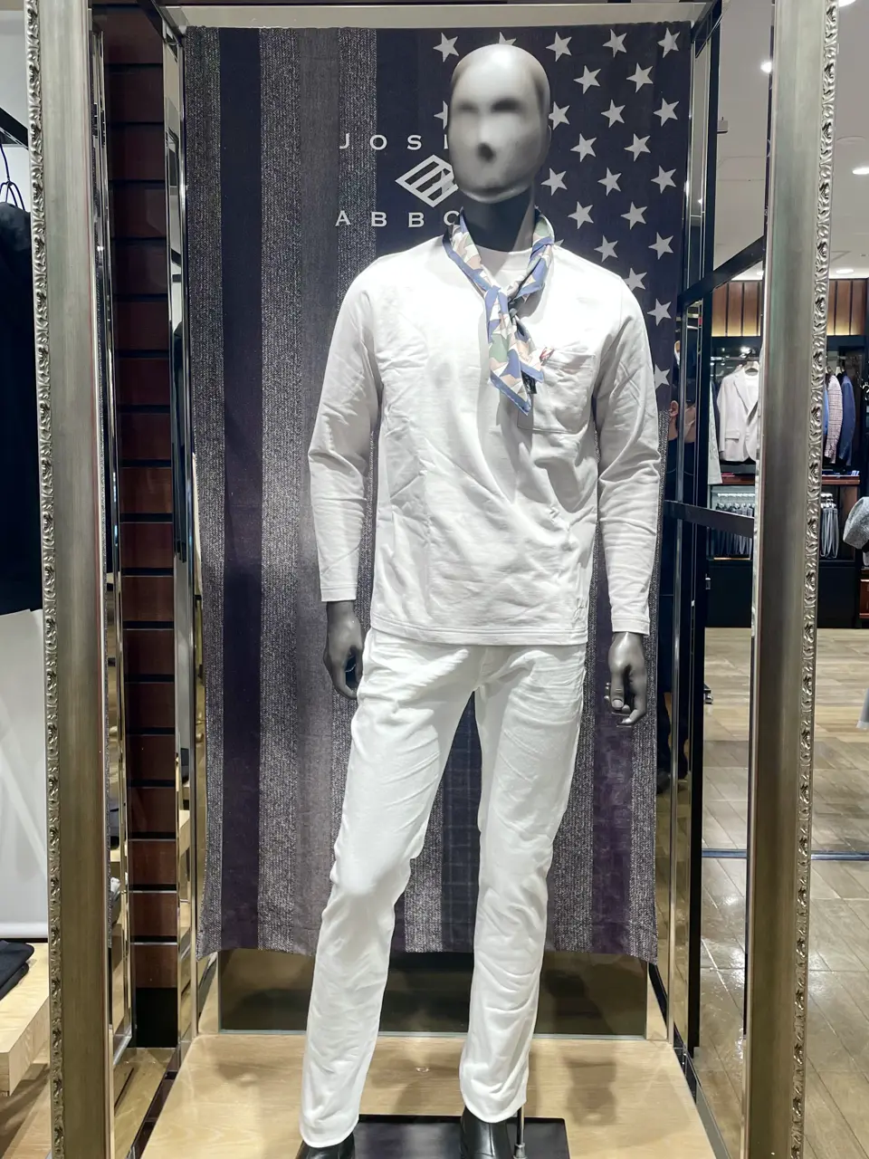 JOSEPH ABBOUD 小田 コーディネート画像