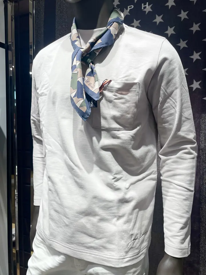 JOSEPH ABBOUD 小田 コーディネート画像