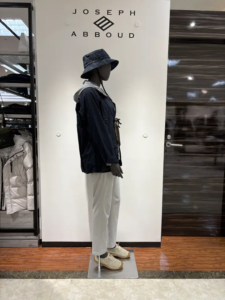 JOSEPH ABBOUD 碇 コーディネート画像