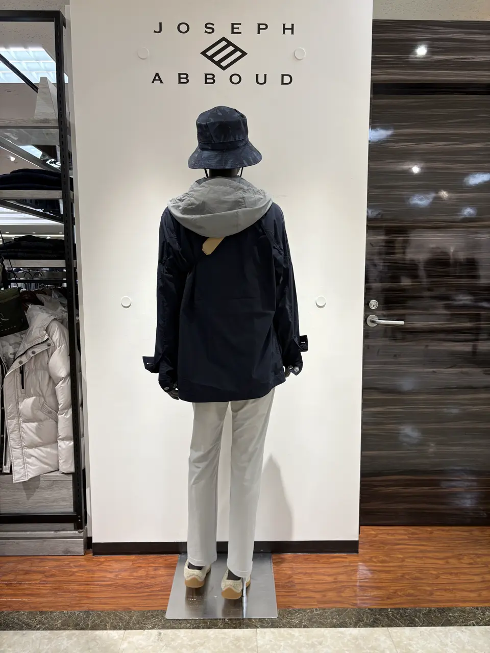 JOSEPH ABBOUD 碇 コーディネート画像