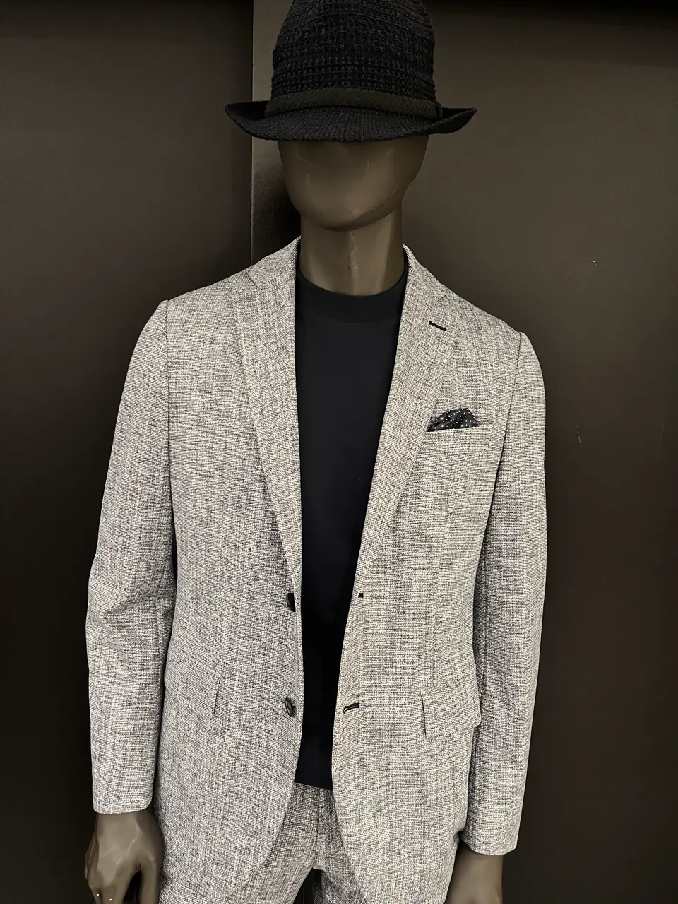 JOSEPH ABBOUD 長塚 コーディネート画像